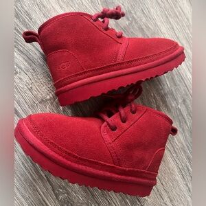 UGG Kids size 11- great condition!